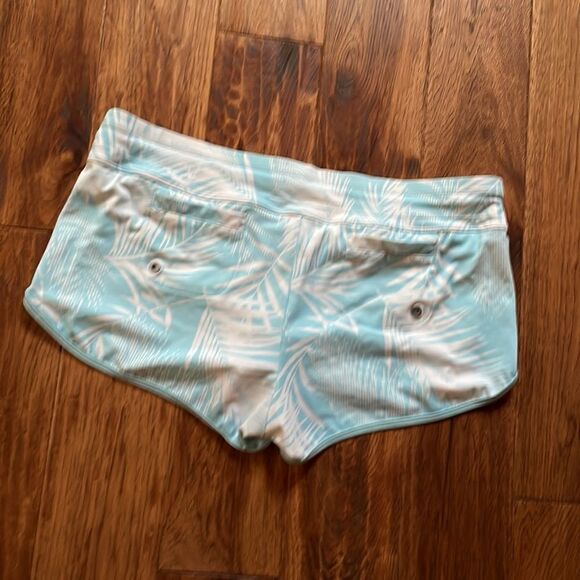 Athleta shorts  - Picture 8 of 8